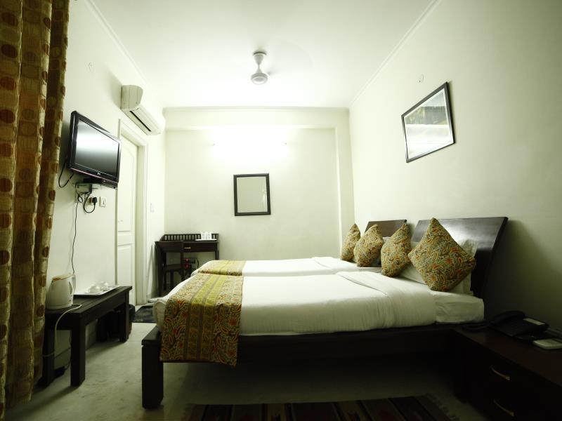 Mehra Residency At The Airport Hotel New Delhi Ngoại thất bức ảnh
