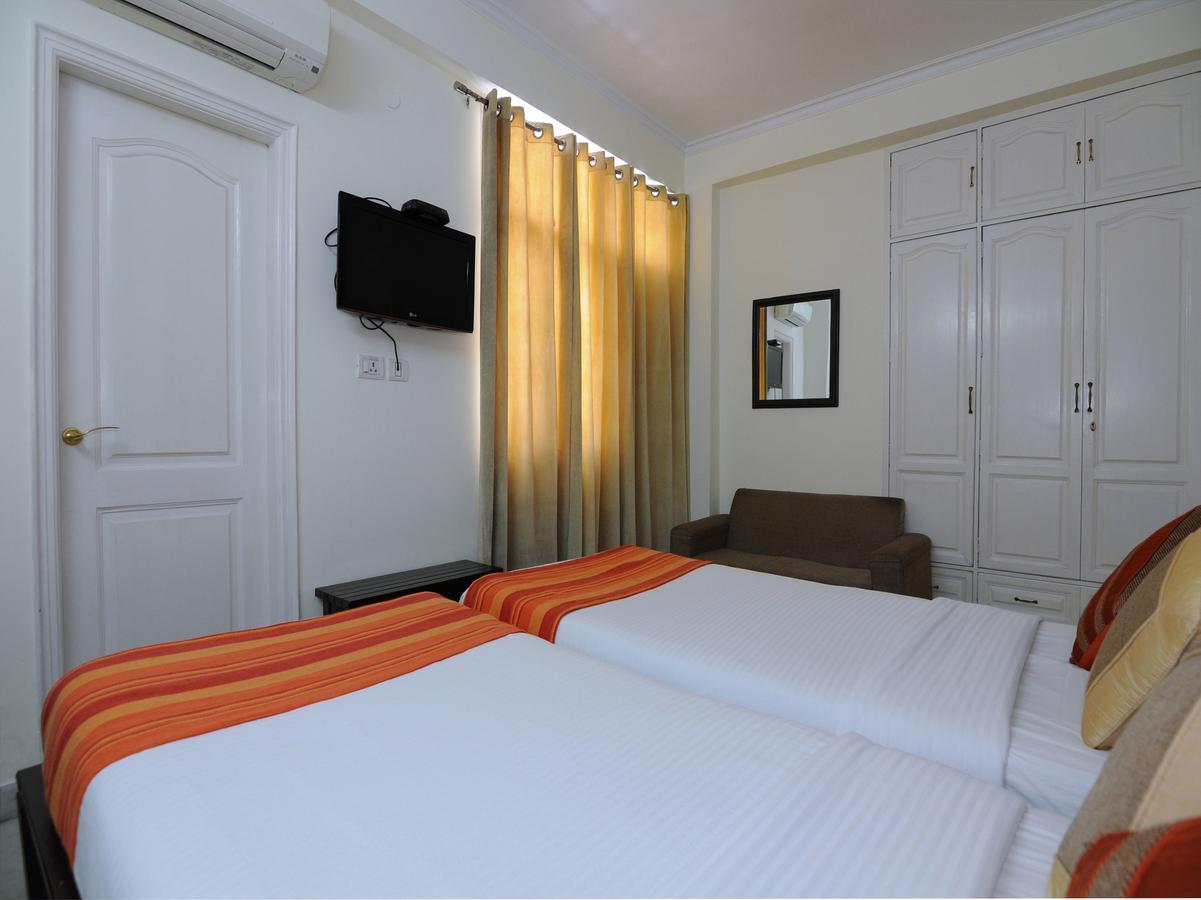Mehra Residency At The Airport Hotel New Delhi Ngoại thất bức ảnh