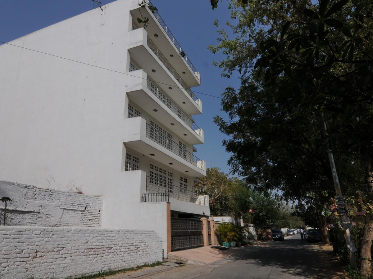 Mehra Residency At The Airport Hotel New Delhi Ngoại thất bức ảnh