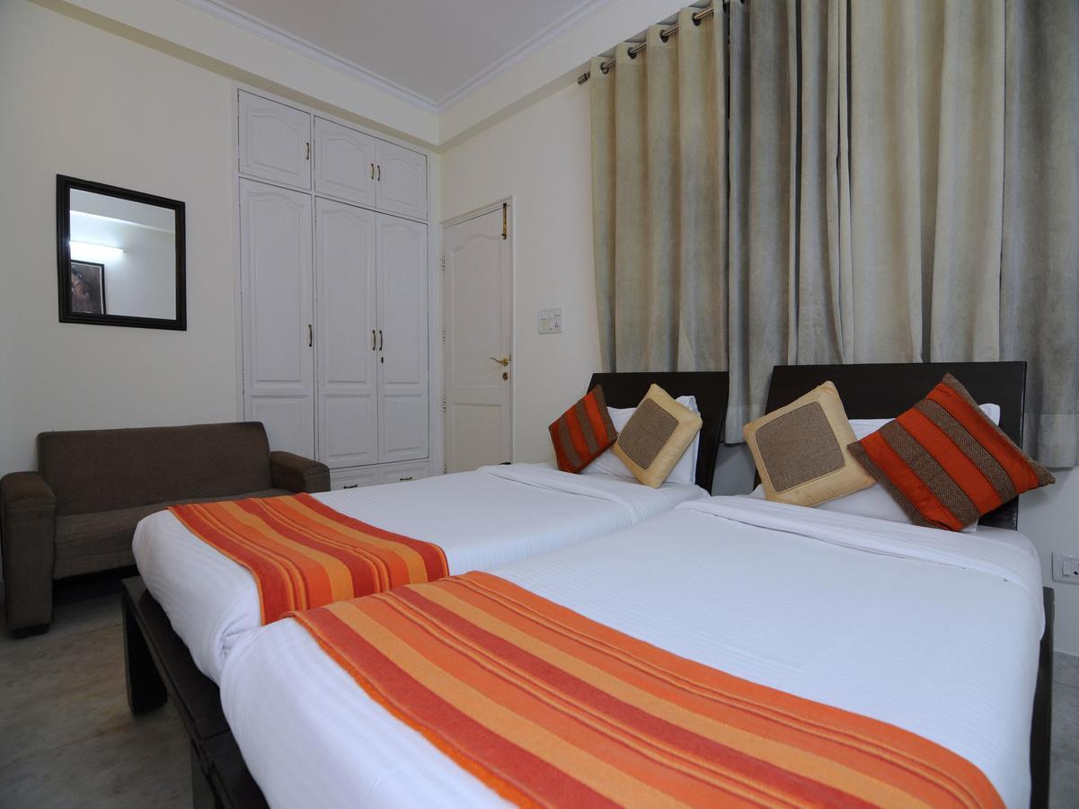 Mehra Residency At The Airport Hotel New Delhi Ngoại thất bức ảnh