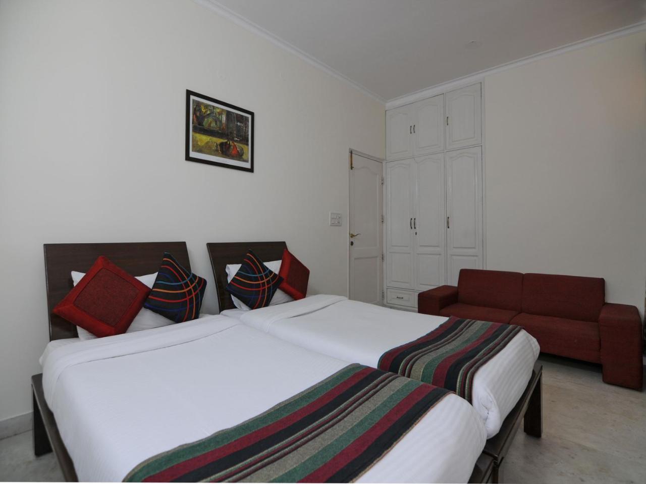 Mehra Residency At The Airport Hotel New Delhi Ngoại thất bức ảnh