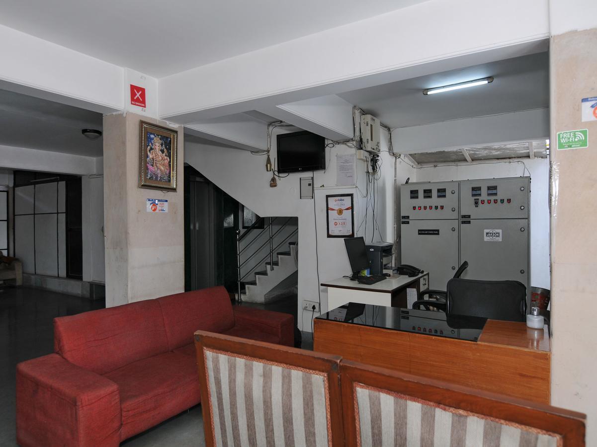 Mehra Residency At The Airport Hotel New Delhi Ngoại thất bức ảnh